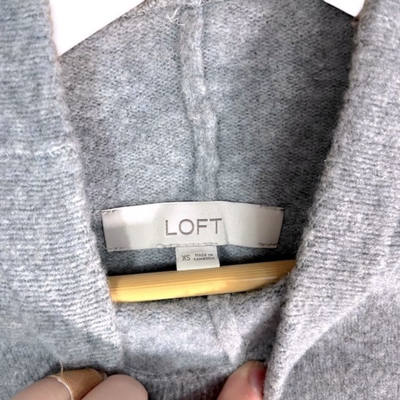 LOFT Wool Blend Mock Neck Dolman Sleeve Sweater, Grey Stripe, Size XS - Picture 4 of 8